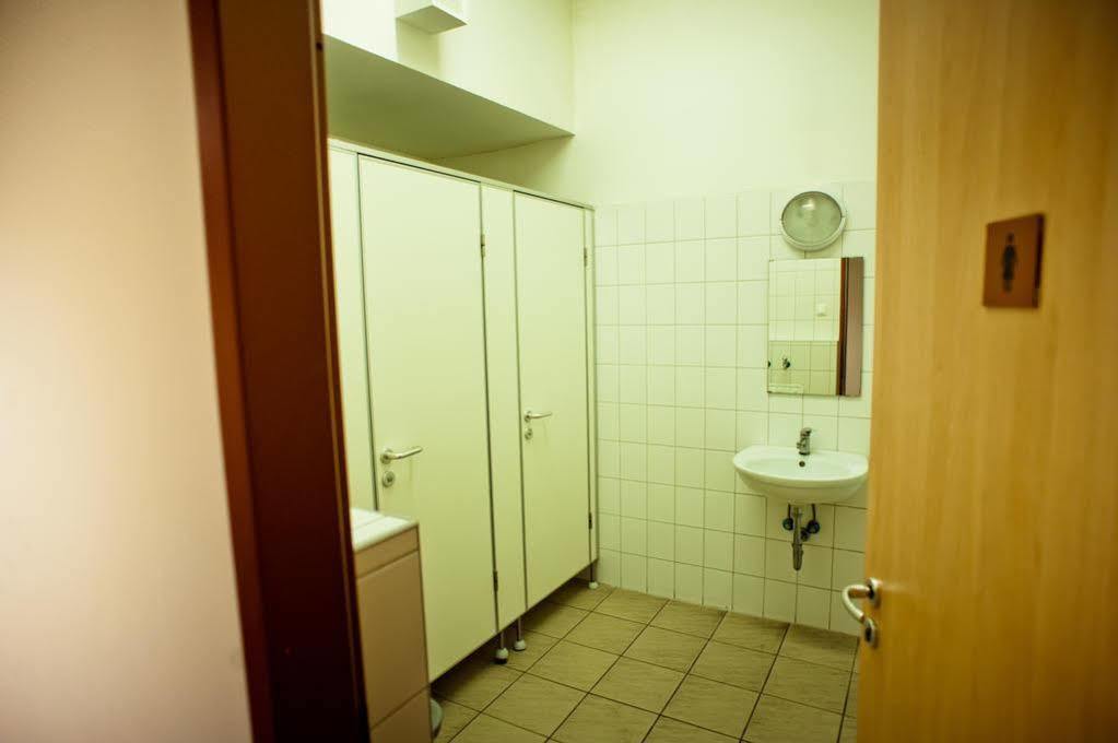 Pop Up - Downtown Hostal *