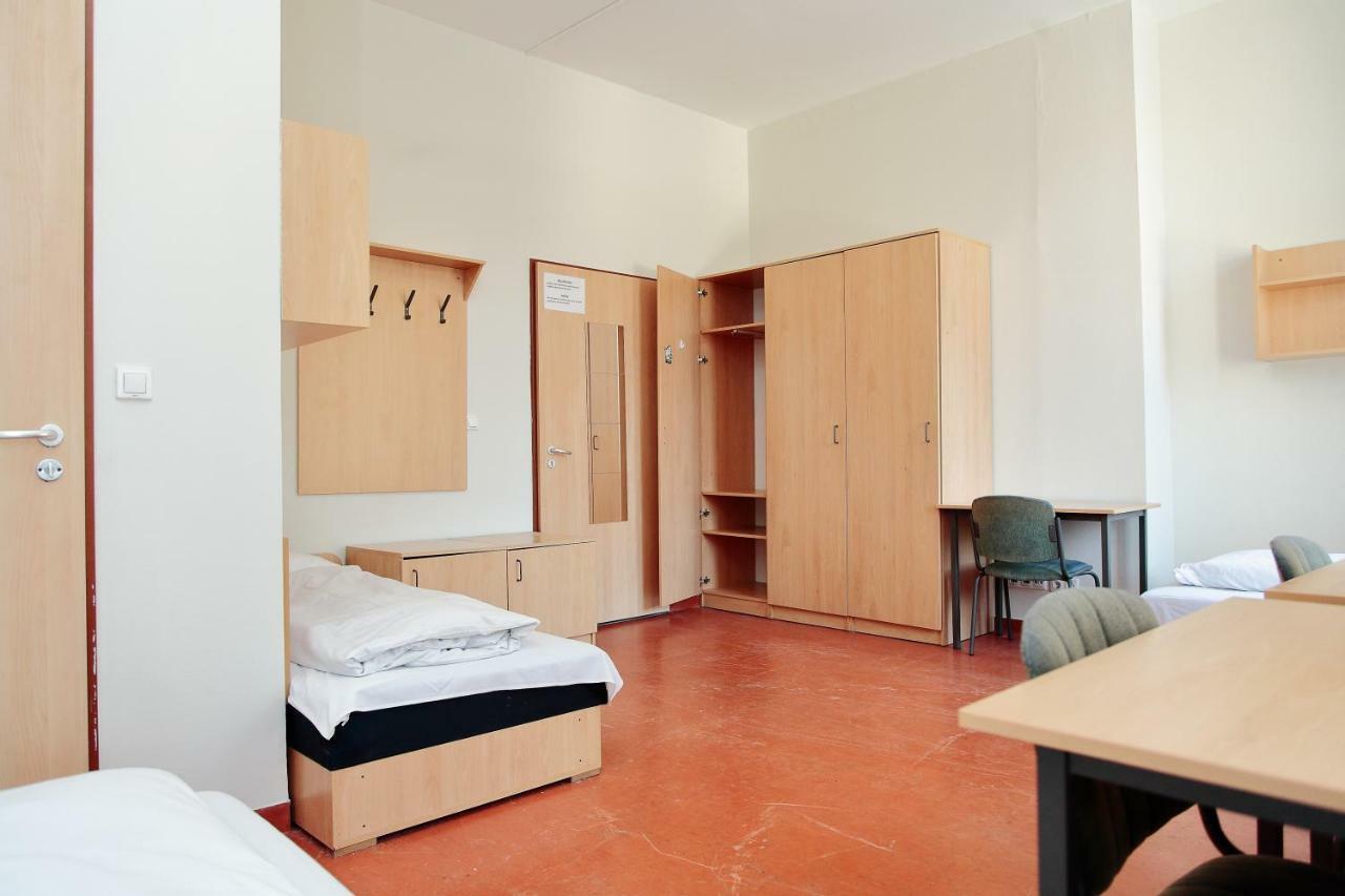 Pop Up - Downtown Hostal *