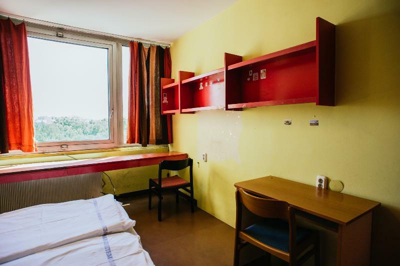 Pop Up - Downtown Hostal